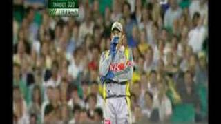 Famous Adam Gilchrist Commentary on 20.20 Wealth