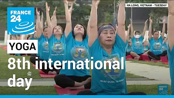 International yoga day: Stretching and breathing around the world • FRANCE 24 English