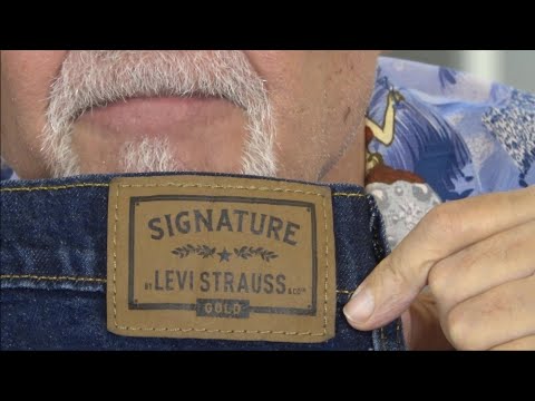 Signature by Levi Strauss & Co.® Men's Relaxed Fit Jeans