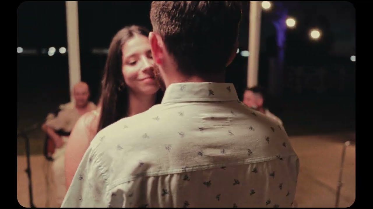 Otra como tu - Enredados Samba (Versión Samba)