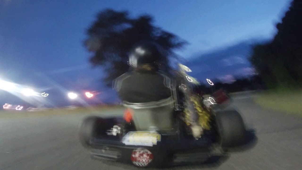 Night racing at Nicholson speedway - YouTube