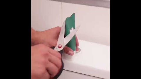 Bathroom Cleaning Hacks! Happy Monday! If you need help cleaning your house in Kent give us a shout!