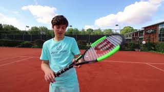 Alien Pros X Dry Overgrip review by Felix of Tennis Brothers