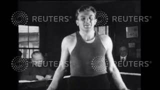 1937 Boxers Jack Petersen and Walter Neusel train for fight