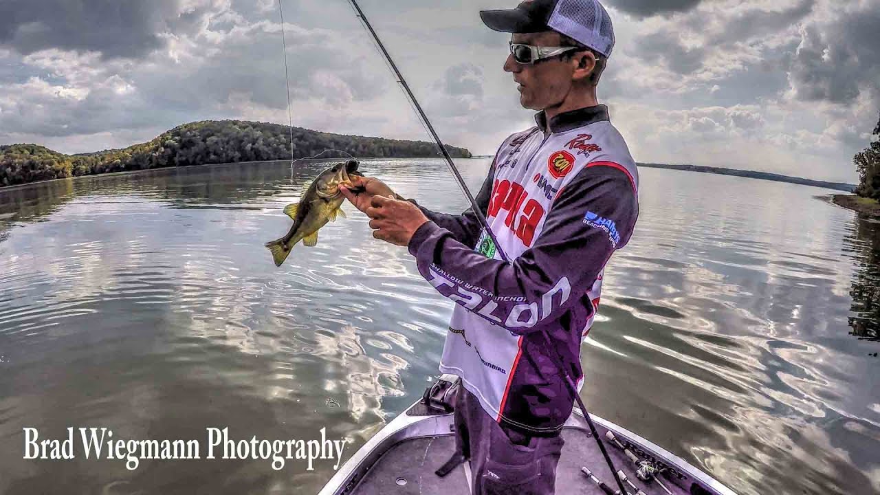 Rapala Pro Terry Bolton catching bass in the grass on Terminator Walking Frog
