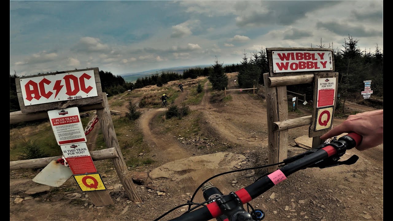 BIKEPARK WALES - AC/DC REVAMPED TRAIL - YouTube