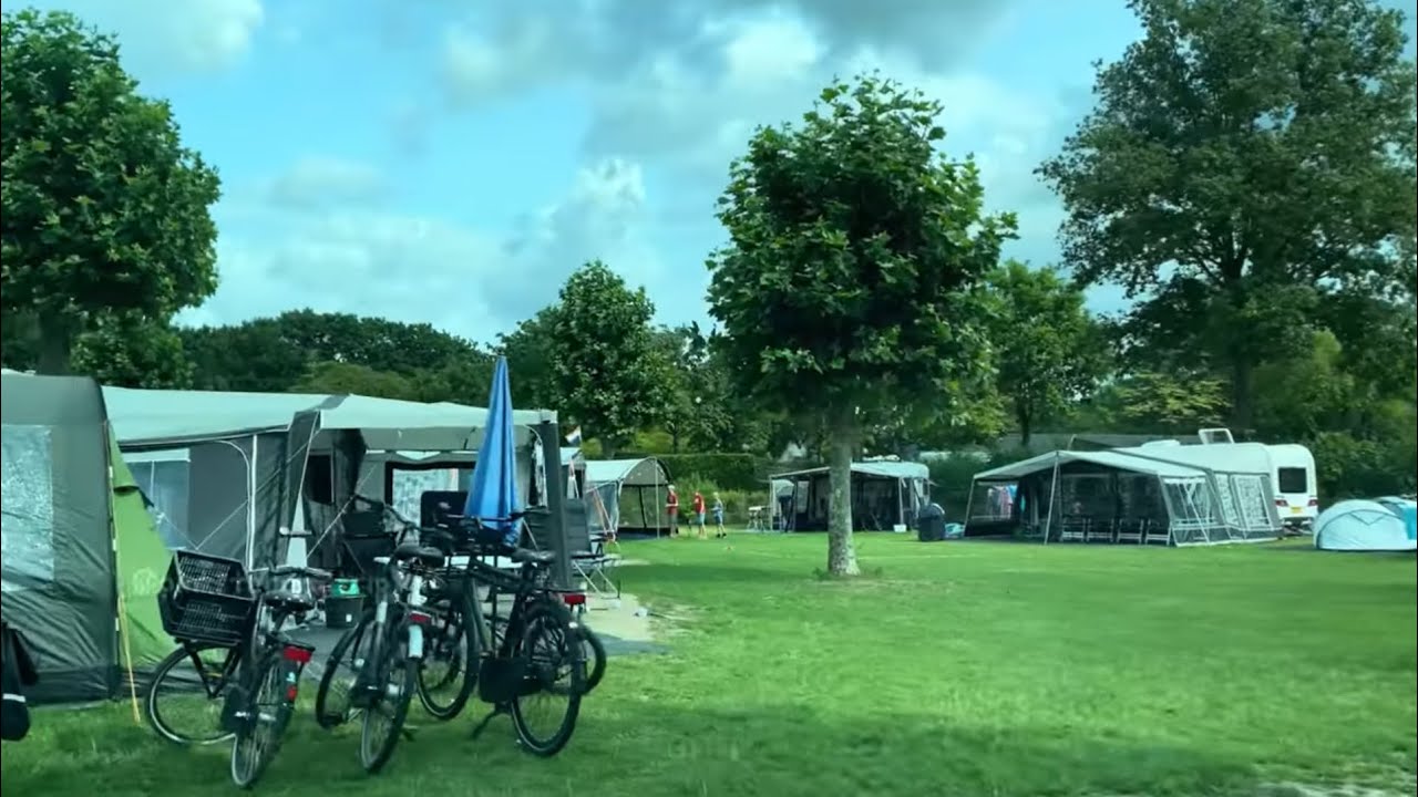 Drive tour along Terspegelt’s campsites facing the watersports lake 