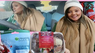 AFFORDABLE CHRISTMAS GIFT IDEAS| ALDI FOOD HAUL UNDER £30| FESTIVE, COSY EVENING VLOG
