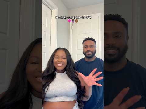 who do you guys think baby girl looks like?! 😂