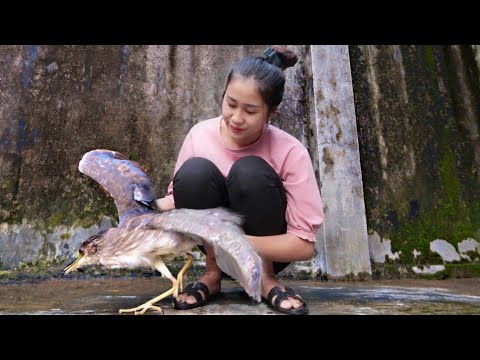 Video CÒ XÀO MĂNG CHUA - BỮA CƠM GIẢN DỊ | TRAI BẢN - youtube