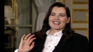 Rewind: Geena Davis 1994 interview on bizarre job as mannequin, prepping for Oscars & more