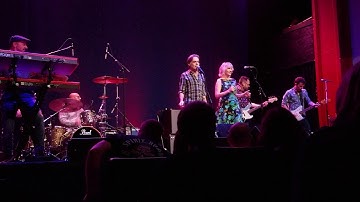 Crash Test Dummies - When I Go Out With Artists