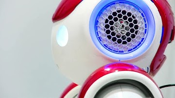 Humanoid robots and high-performance drones at CeBIT 2016