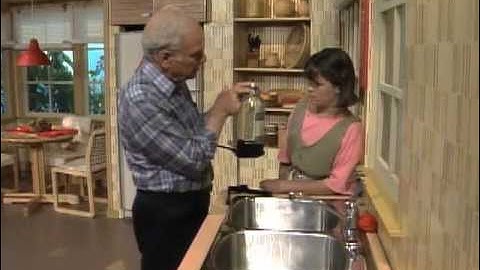 Create A Water Pressure Puzzle - Mr. Wizard