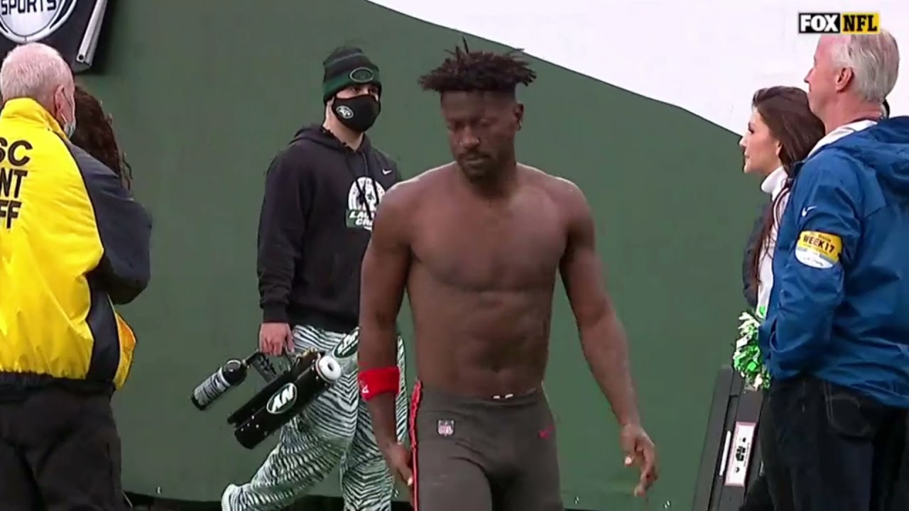 Antonio Brown Leaves Game vs. Jets (Full Broadcast Sequence)