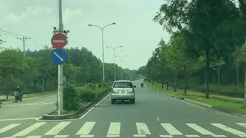 Làng đại học Thủ Đức: diện tích 643 ha thuộc quận Thủ Đức (TP HCM) và thị xã Dĩ An (Bình Dương).