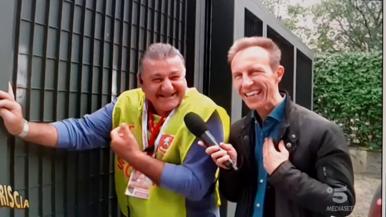 Striscia lo striscione a Grosseto