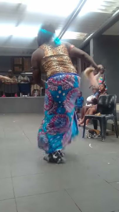 Download lagu Mgido weZangoma(3)