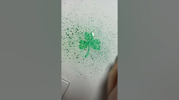 A St Patrick’s Day Spatter Shamrock