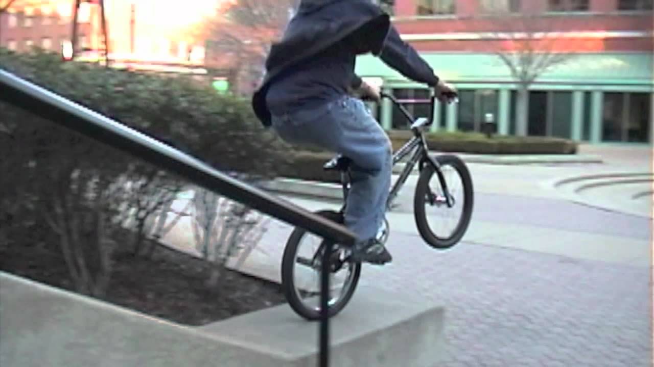 Tree Bikes TV: Sam Owns it!