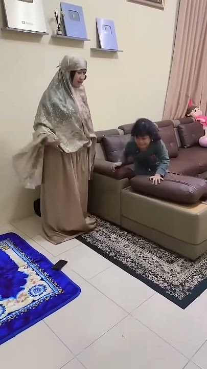 Because I don't want to pray #trending #shorts #subscribe #funny #smartphone #solution