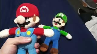 Chihueenie Says Hi to Luigi