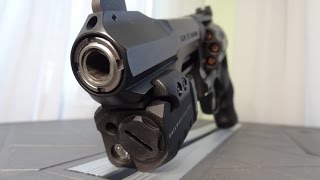Smith & Wesson M&P R8 tactical revolver - тактический револьвер Смит и Вессон М&Р R8