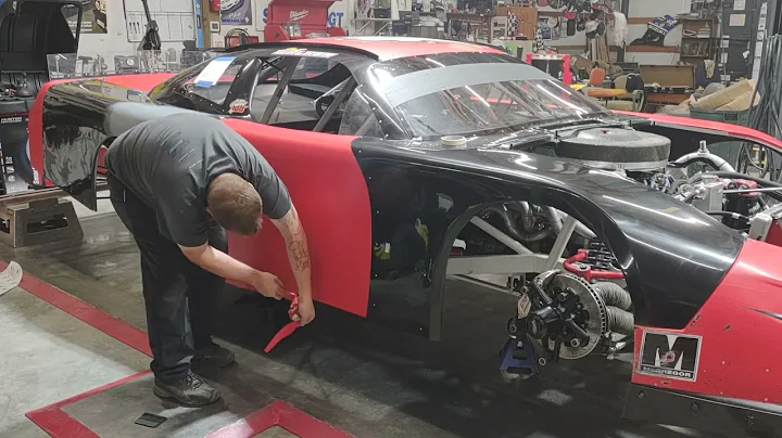 HOW TO: Wrapping a racecar