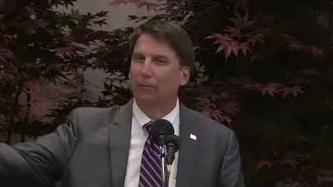 Governor McCrory Speaks at Huntersville DMV Grand ...