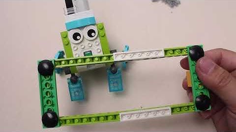Get Started With WeDo 2.0 pulling robot