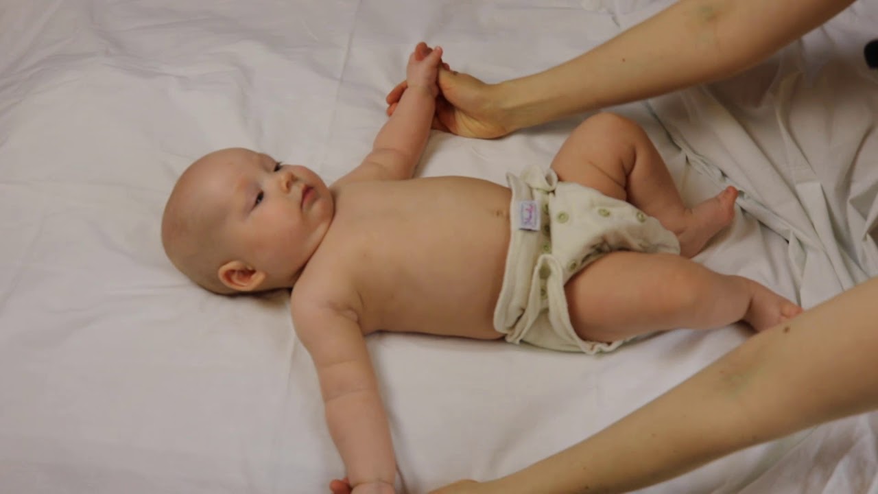 Пестовальная гимнастика для малышей от 0 до года