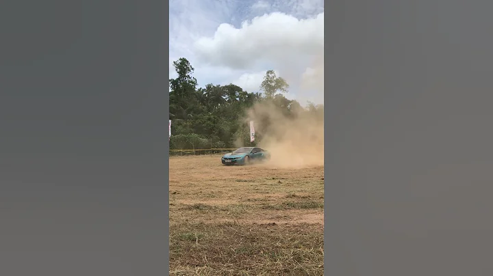 BMW i8 🩵🐒 #srilanka