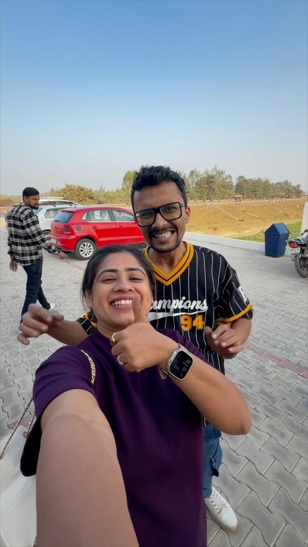 Journey kabhi baki hai mere dost ! Comment you city mane # minivlog #littleglove #pilibhitroara