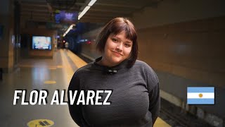 La conmovedora historia de una chica que canta en el subte |  Flor Alvarez