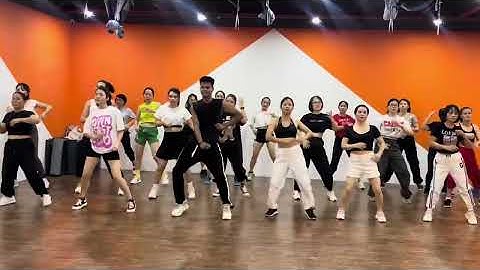 Denis Ramniceanu - Merhaba || Still Turcesc [ Videoclip Oficial ] Zumba || Choreo | Sumit ||