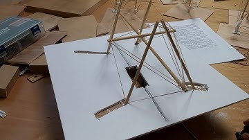 Deployable tensegrity model
