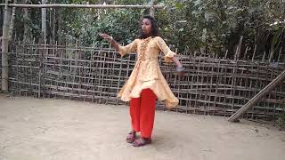 Village_Little girl dance 💃 Bole Chudiyan Bole Kangana hay Main Ho Gayi Teri Sajna//2023🥰🙈