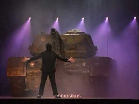 Люди любите друг друга и живите дружно.