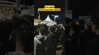 Om Adella  In Alunalun Pancasila Cepogo