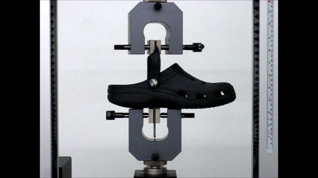 Testing a Sandal with ADMET's eXpert 8600 Axial-Torsion Tester