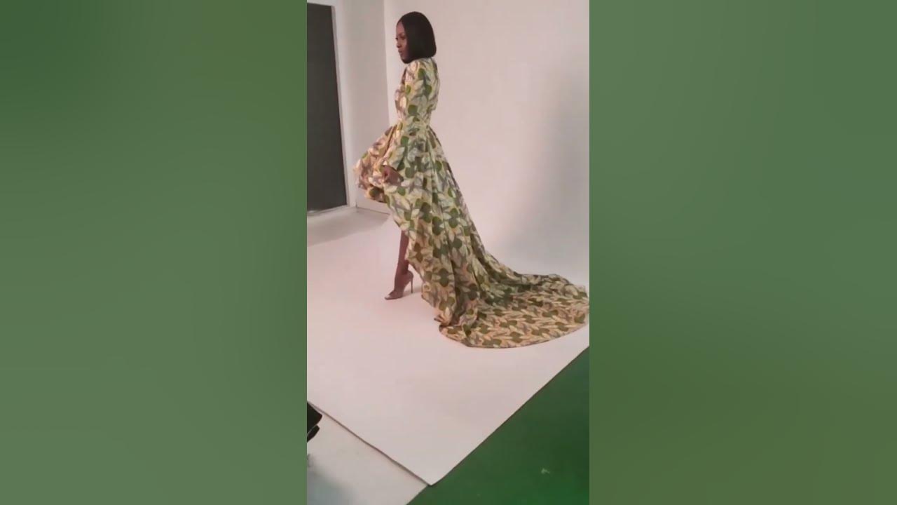 gown with detachable train