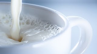 видео Восстановленное пастеризованное молоко, растительные сливки и кисломолочные продукты