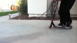 FrozenScoot: How to lazy 180 on a scooter