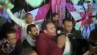 انا لما بحب اتسلي محبش أأزأز لب بتفرج ع الزمالك وهو بيتغلب