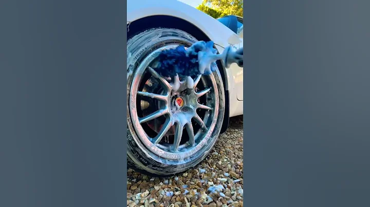 Super fast wheel cleaning #4k #detailing #asmrsounds #shorts #satisfyingasmr #satisfying #asmr