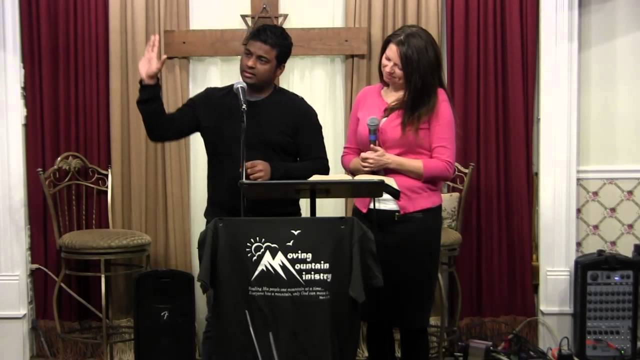Hivan Raj Heidi Tompkins and Ivan Raj of Heidi's Health Kitchen - YouTube
