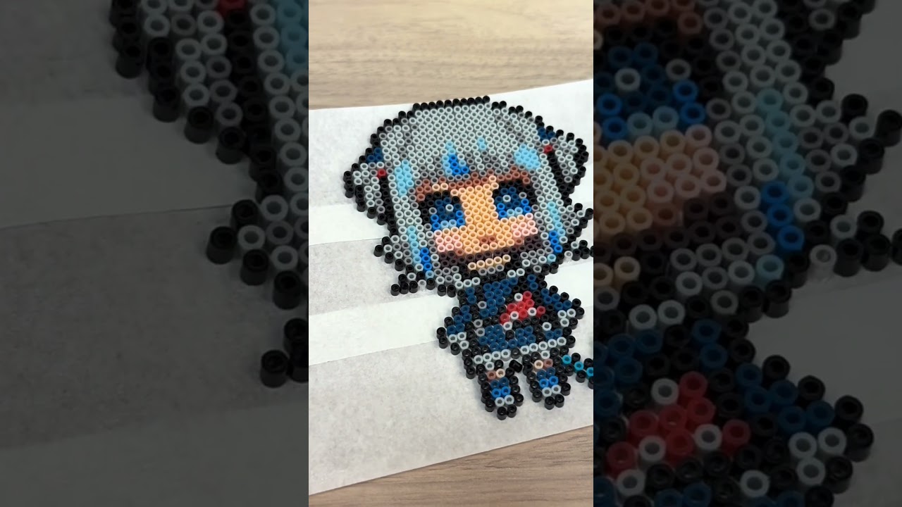 Волшебство милейших акул от Kagura из Pixiebeads! ✨ 