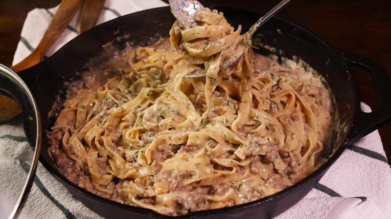 Секреты пасты на одной сковороде: кремовая, вкусная, не требует слива жидкости!