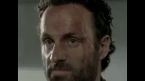 fighting zombies on the source engine