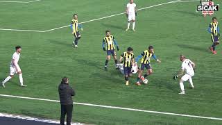 Ağrı Spor  maçında sarı kartlar havada uçuştu